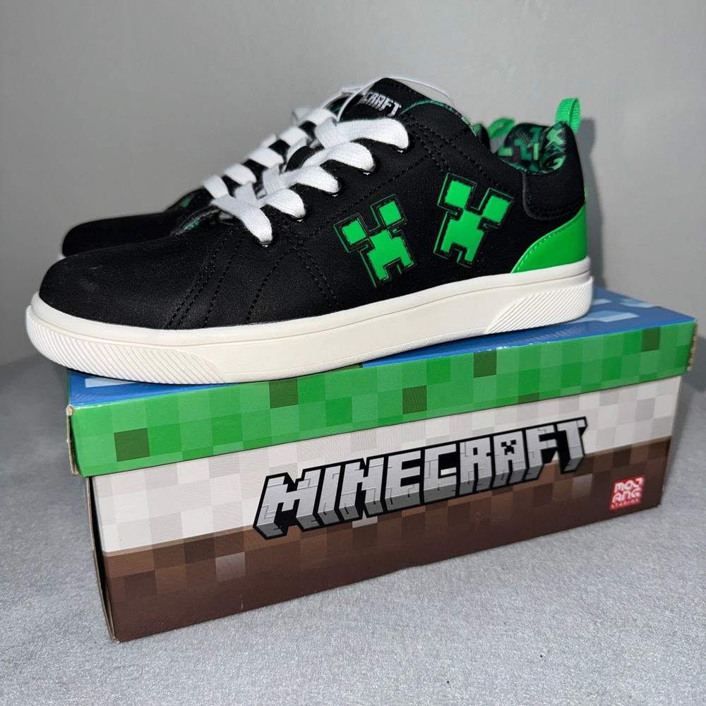 Minecraft Creeper Kids Sneakers Black Green Lace Up Shoes Size 1